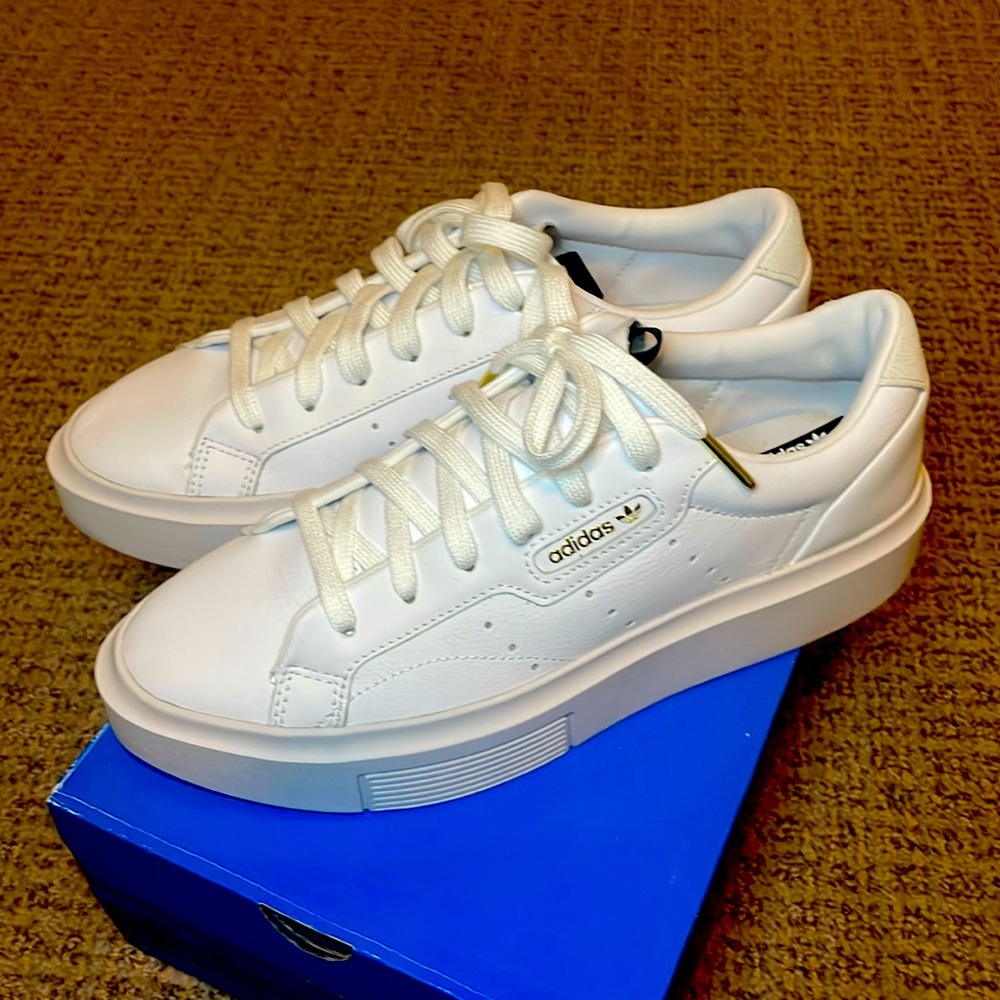 Adidas Super Sleek